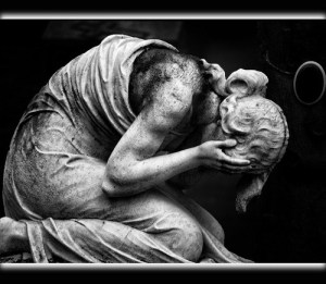 Grief-Statue